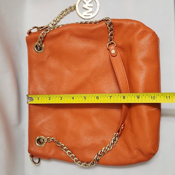 MICHAEL Michael Kors Orange Shoulder Bag with Chain Strap - Picture 12 of 16